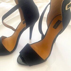 Black stilleto heels - Zara size 6